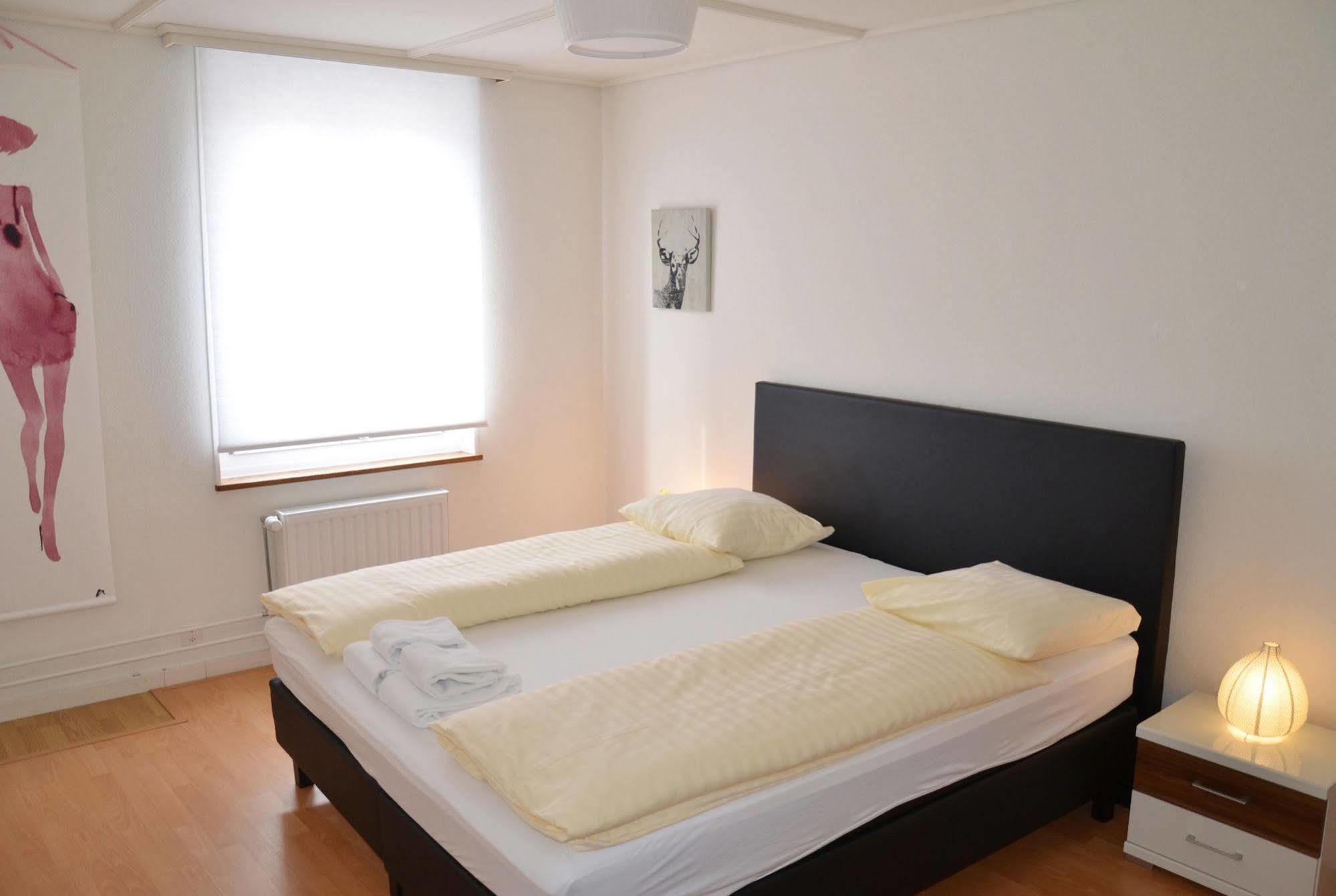 Rent A Home Eptingerstrasse - Self Check-In Basileia Exterior foto